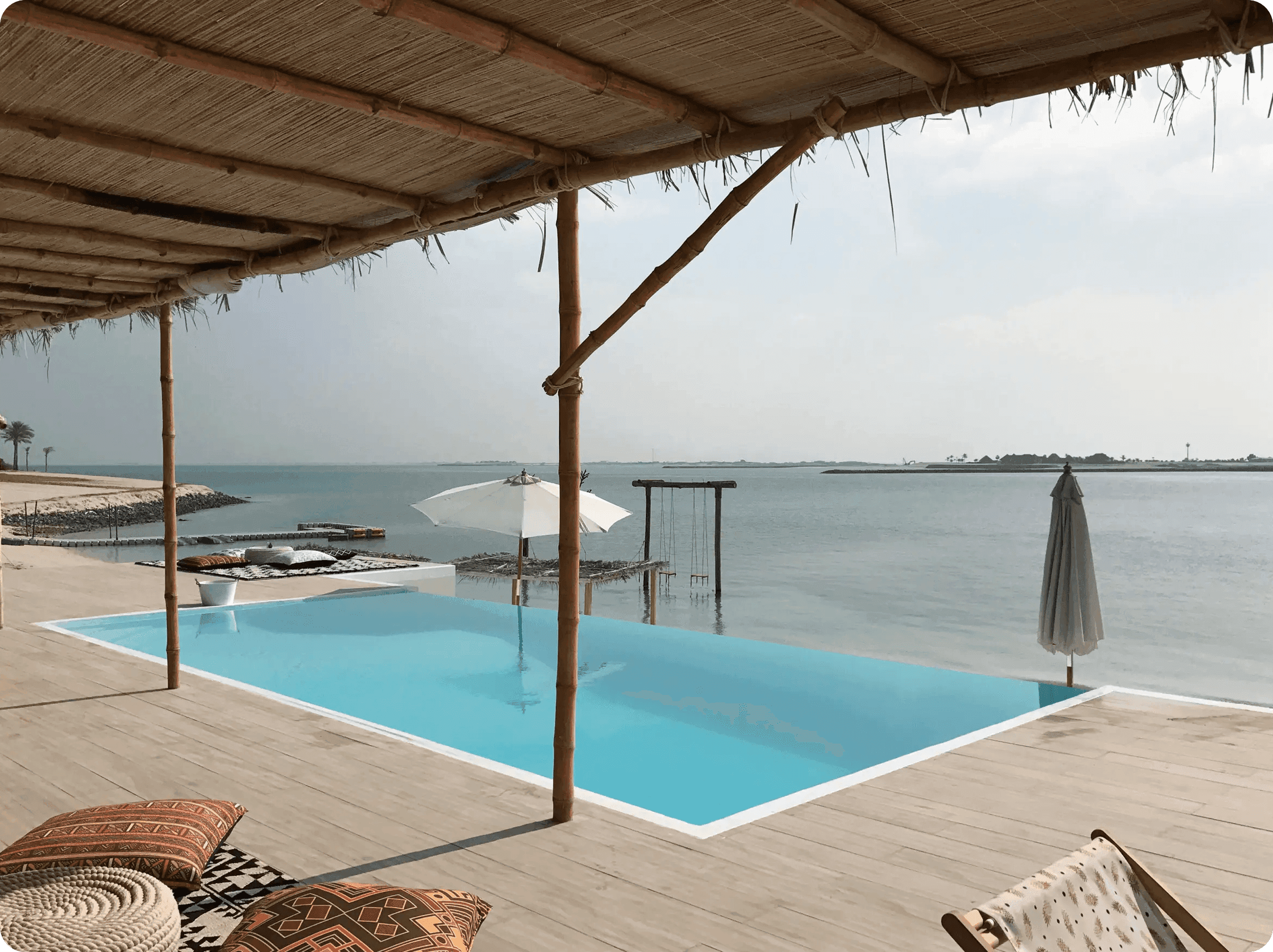 Swimming Pool @Smokin Pinapple, Nurai Island